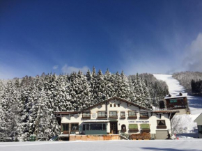 Lodge Hahnenkamm